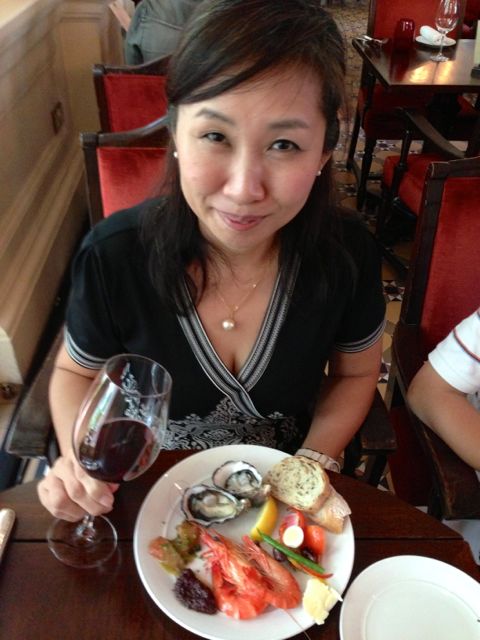 Naoko, Bar And Billiard Room, Raffle Hotel, lunch buffet